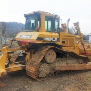 foto 18t CAT D6H engine 2014 rebuild bulldozer ripper