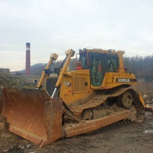 foto 18t CAT D6H engine 2014 rebuild bulldozer ripper