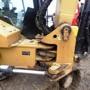 foto 7t CAT 307 iron belts 2023 +HAMMER excavator