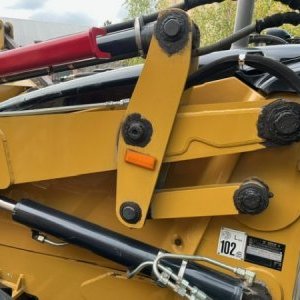 foto CAT 428E backhoe (plates)